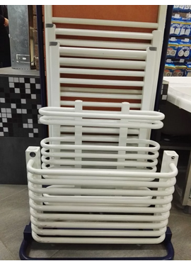 4elementsSuport prosop de apa TUBE 800/450