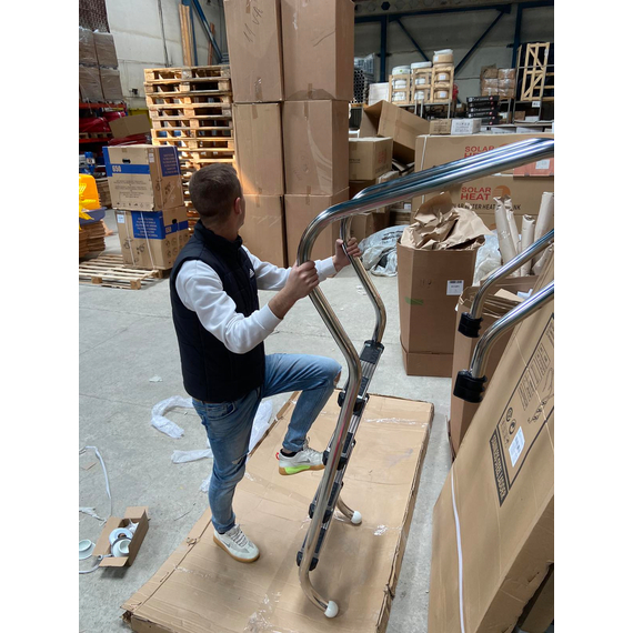 Лестница из нержавеющей стали для бассейна с 4 ступенями KUBBER FC-204B, 1,1 мм, изображение 4